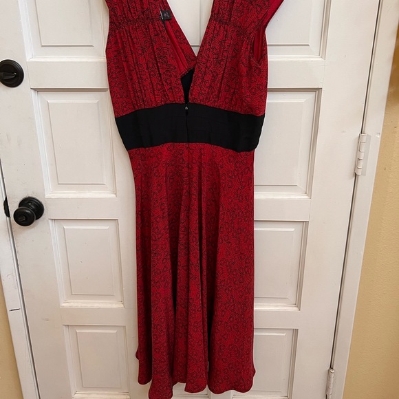 Trashy Diva 1940’s 100% silk dress - Picture 4 of 8